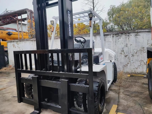 2019 Usato TCM 7 tonnellate carrello elevatore in buone condizioni Giappone fatto Bianco carrello elevatore di seconda mano