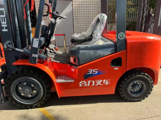 HELI 3 tonnellate 3,5 tonnellate 5 tonnellate Motore a benzina/diesel CPCD30 Usato