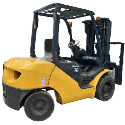 2022 Komatsu 3T carrello elevatore in ottime condizioni con poche ore di lavoro
