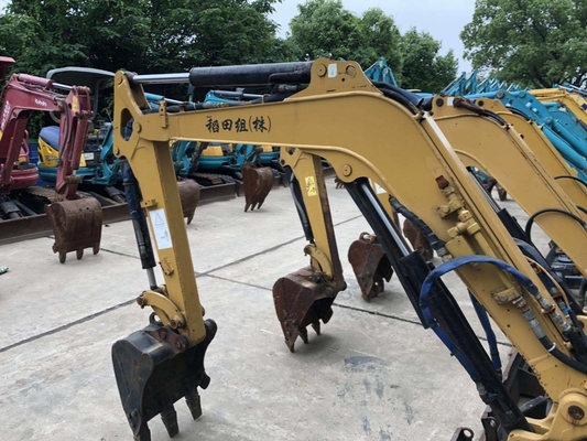 CAT301.5CR Mini Escavatore 2022 Anno con basse ore di lavoro e velocità di rotazione di 9,8 giri al minuto