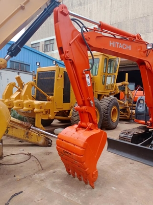 Escavatore a trascinatore HITACHI ZX60 importato dal Giappone per la costruzione