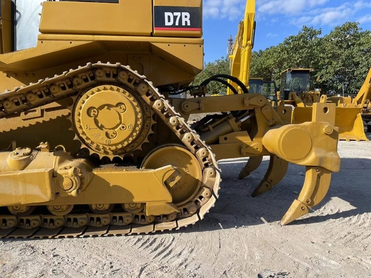 Bulldozer Caterpillar D7R di seconda mano giapponese con 160 CV e scarse ore di lavoro