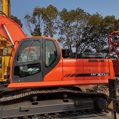 DOOSAN DX300LC escavatore di seconda mano con 0-2000 ore di lavoro e stabilità idraulica