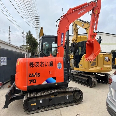 Escavatore HITACHI ZX70 usato in ottime condizioni