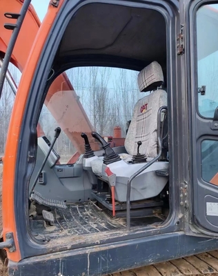 Doosan DX75 escavatore usato con vernice originale e elevata efficienza operativa in Giappone