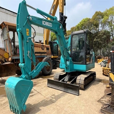 Scavatore usato Kobelco SK60 in ottime condizioni per la costruzione di condotte