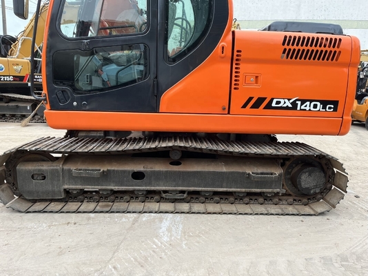 DOOSAN 140LC escavatore 14 TON scavatore in buone condizioni con 78KW di potenza e conveniente