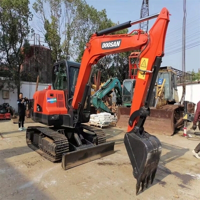 Prezzi accessibili Usata Doosan Dx60 6 tonnellate Escavatore a scarico a Shanghai in ottime condizioni