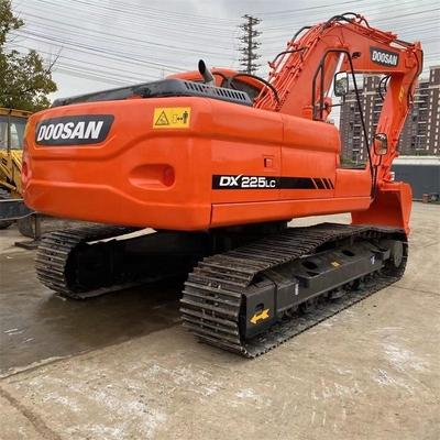 Minore orario di lavoro 0-2000 Escavatore Doosan DX225LC usato per la vostra attività di costruzione