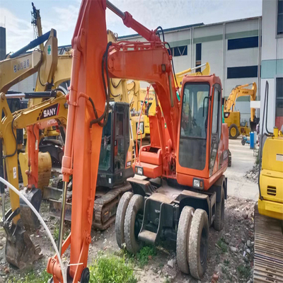 DH150W-7 Escavatore a ruote Doosan in buone condizioni con valvola idraulica