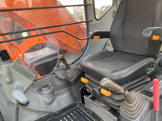 HITACHI ZX210 escavatore con condizioni di lavoro eccellenti e valvola idraulica HITACHI