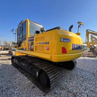 Escavatore di seconda mano KOMATSU PC210-8 in buone condizioni con poche ore di lavoro