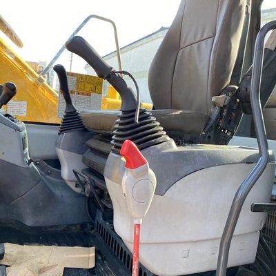 13 tonnellate di peso operativo Komatsu PC130 escavatore importato dal Giappone in in Shanghai Yard