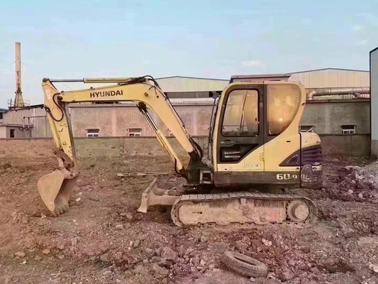 2022 Hyundai 60-9 Escavatore idraulico in buone condizioni con capacità di 1m3