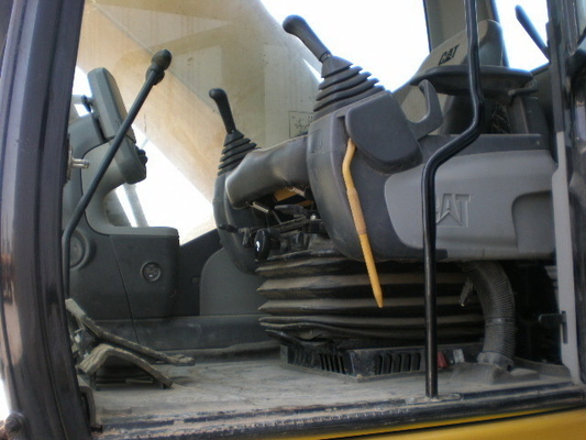 2021 Anno usato Caterpillar Excavator CAT 330D Macchina 20000 KG in buone condizioni