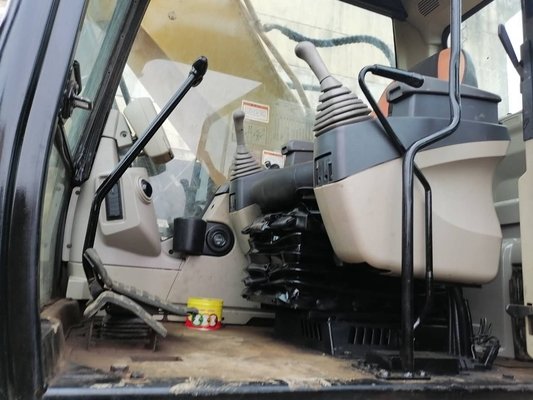 CAT 330D Excavator usato con anno 2021 e peso di 20 tonnellate in buone condizioni