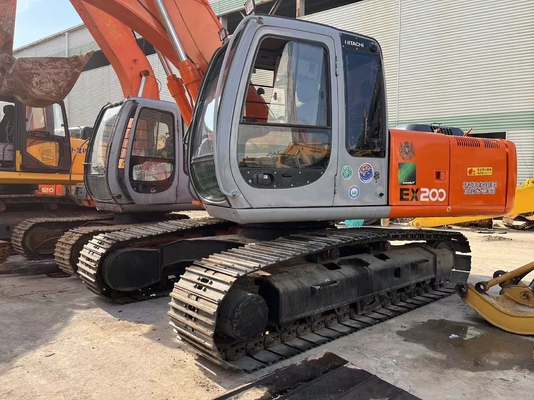 Escavatore usato Hitachi EX200-3 in buone condizioni di lavoro a prezzi accessibili con colore rosso
