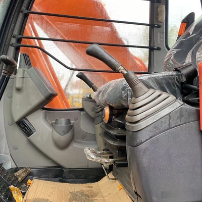 Escavatore usato Hitachi ZX210-3 con altra pompa idraulica in buone condizioni di funzionamento