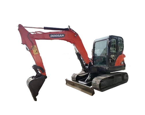 Doosan DX60 Escavatore di seconda mano con 6 tonnellate di peso in ottime condizioni