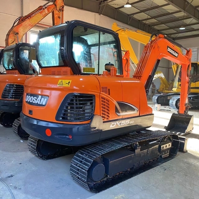 2022 Doosan DX55-9C scavatore idraulico di seconda mano con valvola idraulica originale