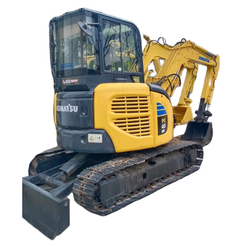 Buone condizioni, scavatore da corsa Komatsu PC40 con motore EPA e capacità di 4500 kg.