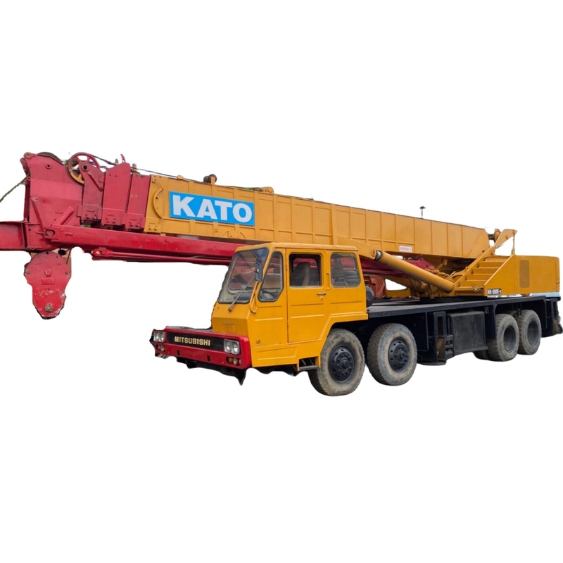 Kato NK-500E gru usata con poche ore di lavoro e in buone condizioni a prezzi accessibili