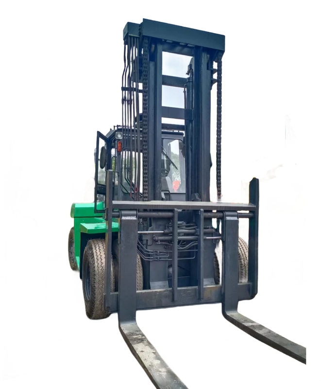 Mitsubishi FD150 carrello elevatore di seconda mano in buone condizioni per altri contenitori