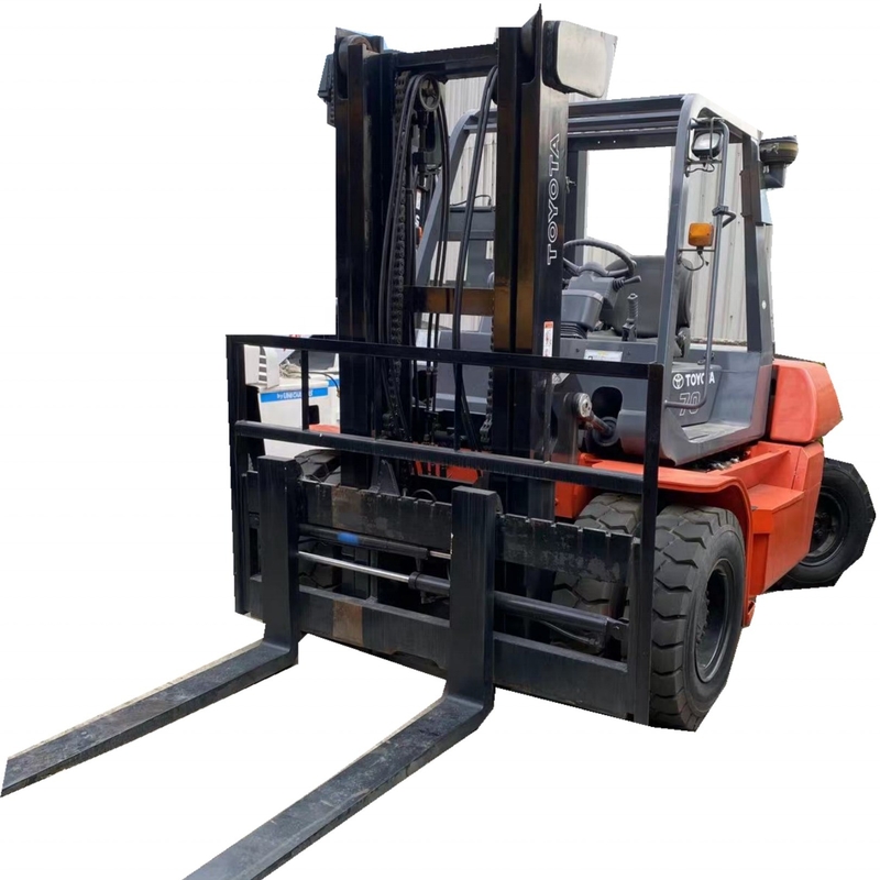 Giappone fabbricato 7 tonnellate motore diesel carrello elevatore per Toyota FD70 magazzino contenitore di seconda mano