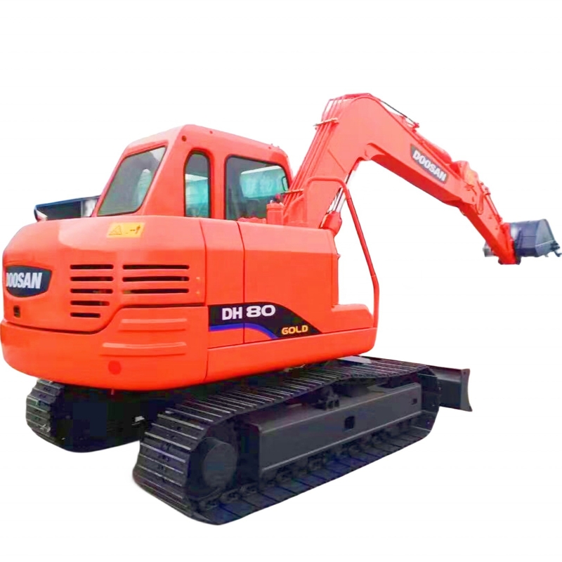 Escavatori Doosan DH80 usati con vernice originale e cilindro idraulico Liyuan in Giappone