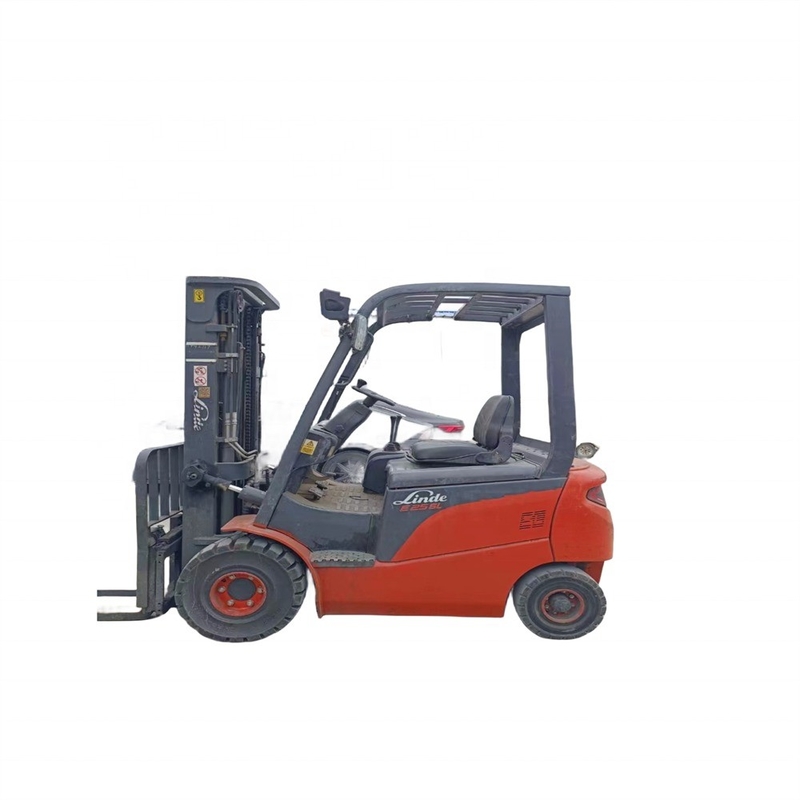 LINDE 2.5 TON Macchina di sollevamento per la costruzione utilizzata con poche ore di lavoro 2500 KG Peso