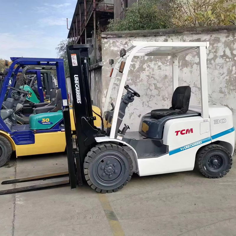 Giappone Usato Original Diesel forklift 6t camion da forchetta TCM 3 tonnellate con motore originale