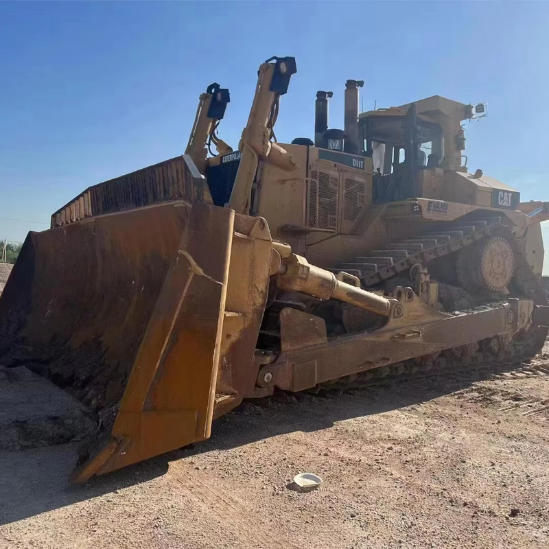 Stampa Bulldozer idraulico in Giappone Bulldozer usato Caterpillar Cat D11T