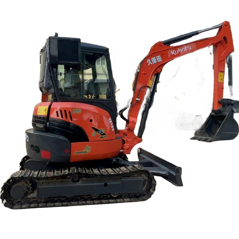 Escavatori idraulici di seconda mano Kubota U35 con design di crawler e tempi di lavoro ridotti