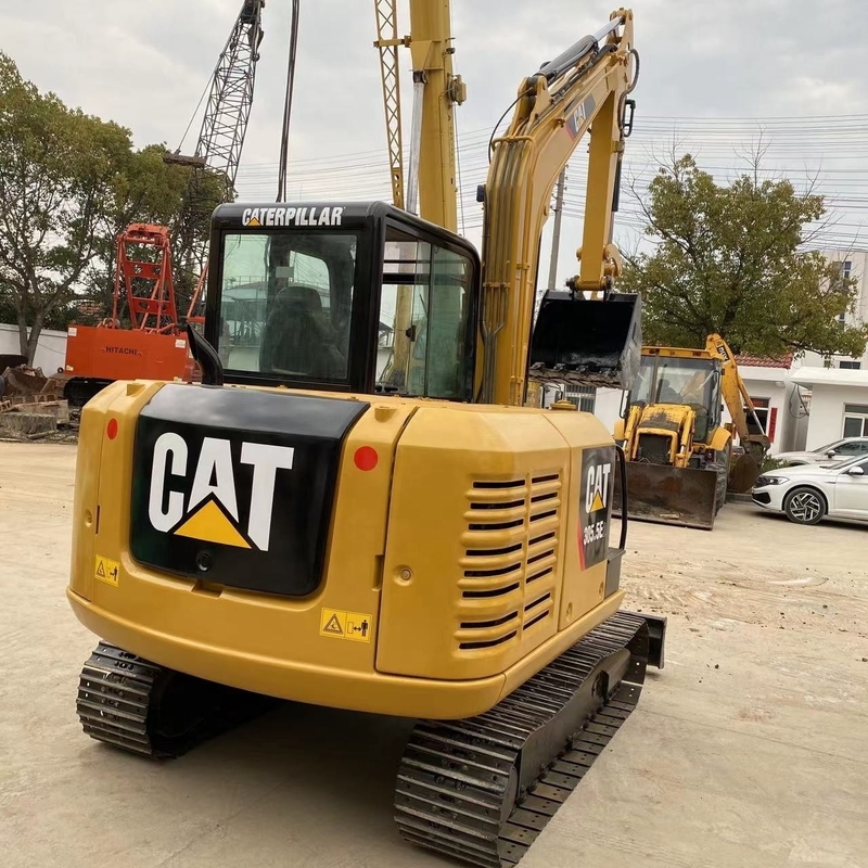 Buone condizioni CAT 305.5E2 Escavatore di seconda mano con potenza di 47 kW e scarse ore di lavoro